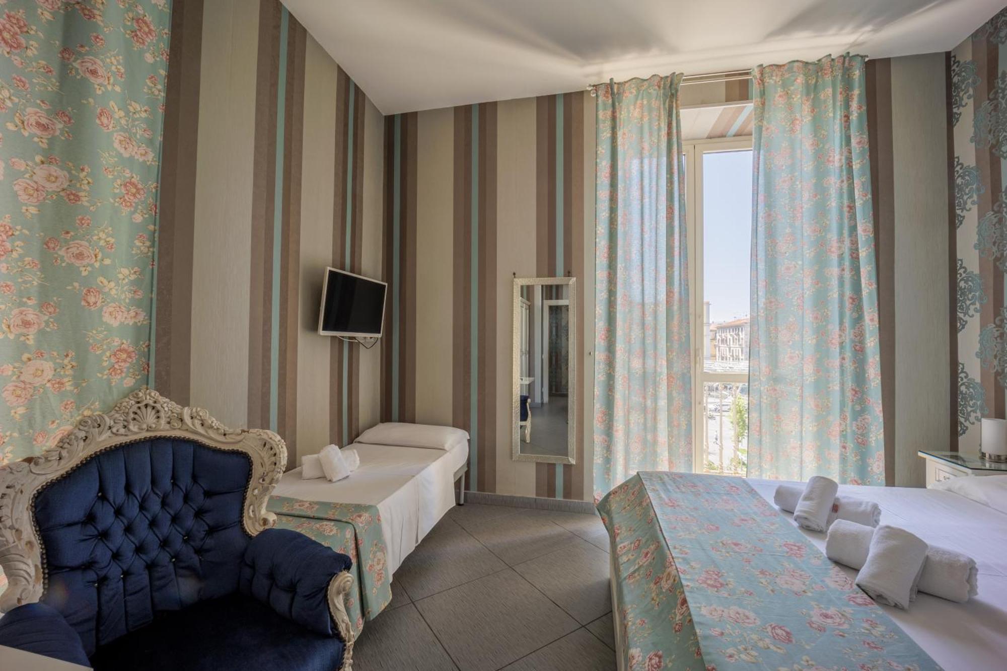 Hotel New Sayonara Naples Luaran gambar