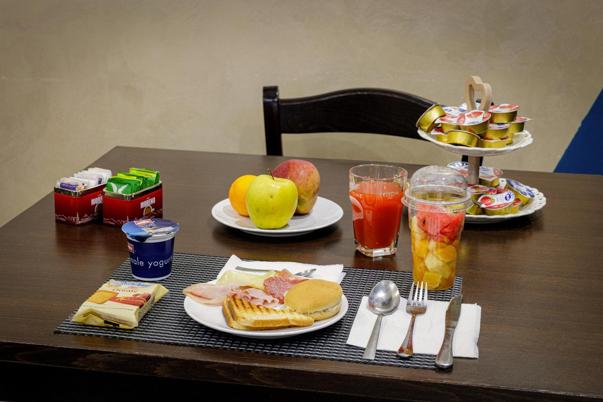 Hotel New Sayonara Naples Luaran gambar